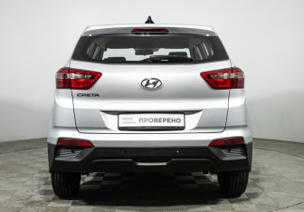 Подержанный автомобиль Hyundai Creta 2018 года (6 фото)
