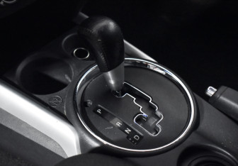 Подержанный автомобиль Mitsubishi ASX 2011 года (10 фото)