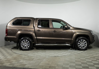 Подержанный автомобиль Volkswagen Amarok 2013 года (4 фото)