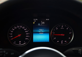Подержанный автомобиль Mercedes-Benz GLC Coupe 2020 года (14 фото)