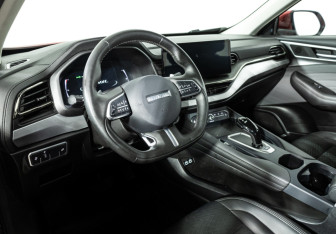 Подержанный автомобиль Haval F7x 2023 года (11 фото)
