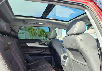Подержанный автомобиль Chery Tiggo 8 Pro 2021 года (17 фото)