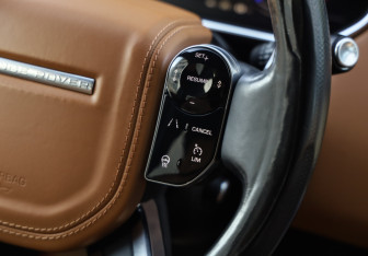Подержанный автомобиль Land Rover Range Rover 2020 года (15 фото)