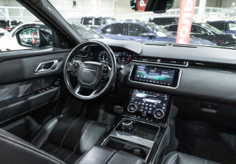 Подержанный автомобиль Land Rover Range Rover Velar 2019 года (13 фото)