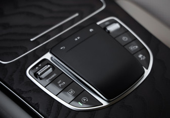 Подержанный автомобиль Mercedes-Benz GLC Coupe 2020 года (20 фото)