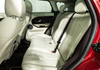 Подержанный автомобиль Land Rover Range Rover Evoque 2013 года (10 фото)