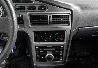 Подержанный автомобиль Daewoo Nexia Sedan 2012 года (16 фото)