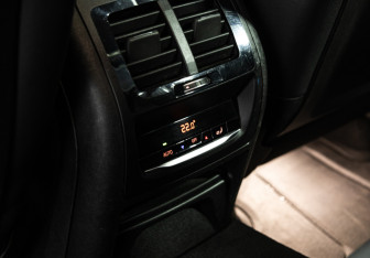 Подержанный автомобиль BMW X3 2018 года (19 фото)