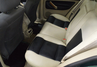 Подержанный автомобиль Volkswagen Bora Sedan 1998 года (11 фото)