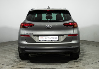 Подержанный автомобиль Hyundai Tucson 2019 года (6 фото)