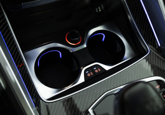 Подержанный автомобиль BMW X6 M 2021 года (17 фото)