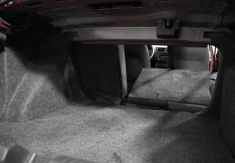 Подержанный автомобиль Volkswagen Polo Sedan 2011 года (21 фото)