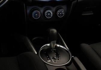 Подержанный автомобиль Mitsubishi ASX 2013 года (11 фото)