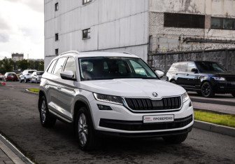 Подержанный автомобиль Skoda Kodiaq 2021 года (5 фото)