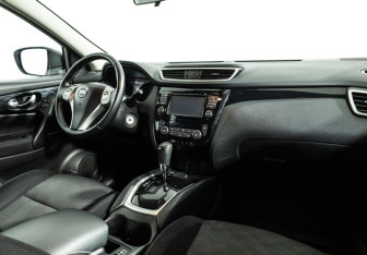 Подержанный автомобиль Nissan Qashqai 2016 года (9 фото)