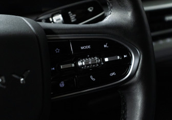 Подержанный автомобиль Chery Arrizo 8 2024 года (17 фото)