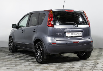 Подержанный автомобиль Nissan Note 2007 года (7 фото)