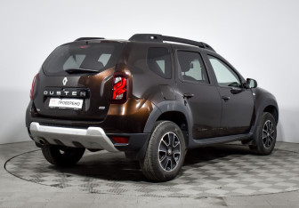 Подержанный автомобиль Renault Duster 2020 года (5 фото)