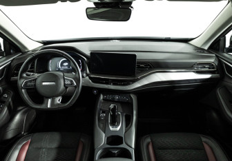 Подержанный автомобиль Haval F7x 2022 года (13 фото)