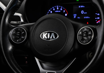Подержанный автомобиль Kia Soul 2021 года (12 фото)