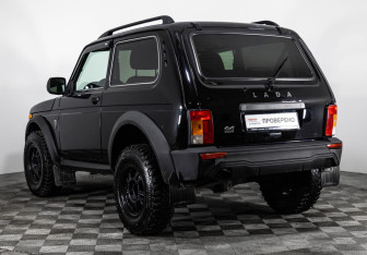 Подержанный автомобиль LADA (ВАЗ) 2121 (4x4) 2019 года (7 фото)