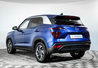 Подержанный автомобиль Hyundai Creta 2021 года (7 фото)