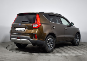 Подержанный автомобиль Geely Emgrand X7 2020 года (5 фото)
