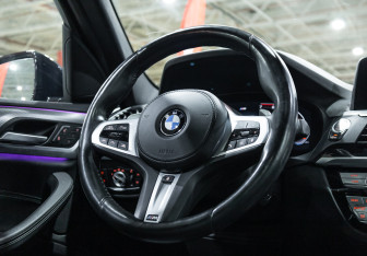 Подержанный автомобиль BMW X3 2021 года (34 фото)