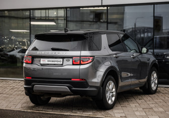 Подержанный автомобиль Land Rover Discovery Sport 2020 года (6 фото)