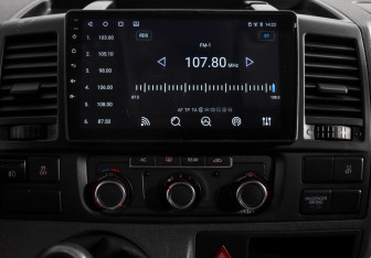 Подержанный автомобиль Volkswagen Caravelle 2011 года (18 фото)