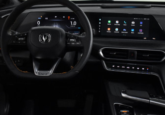 Подержанный автомобиль Changan UNI-T 2022 года (13 фото)
