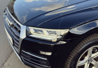 Подержанный автомобиль Audi Q5 2017 года (8 фото)