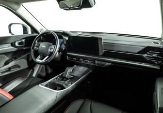Подержанный автомобиль Haval H3 2024 года (9 фото)