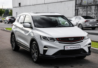 Подержанный автомобиль Geely Coolray 2021 года (5 фото)