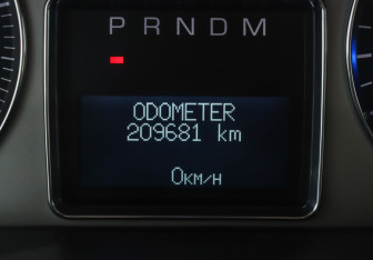 Подержанный автомобиль Cadillac Escalade Suv 2008 года (11 фото)