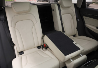 Подержанный автомобиль Audi Q5 2013 года (26 фото)