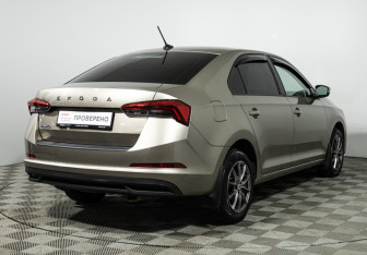 Подержанный автомобиль Skoda Rapid Liftback 2020 года (5 фото)