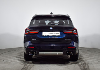 Подержанный автомобиль BMW X3 2022 года (7 фото)