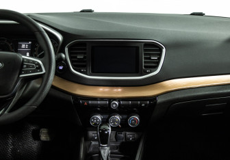 Подержанный автомобиль LADA (ВАЗ) Vesta Wagon 2024 года (14 фото)