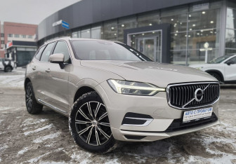 Подержанный автомобиль Volvo XC60 2020 года (3 фото)