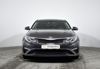Подержанный автомобиль Kia Optima Sedan 2018 года (2 фото)