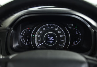 Подержанный автомобиль Honda CR-V 2014 года (12 фото)