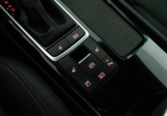 Подержанный автомобиль Kia Optima Sedan 2018 года (20 фото)