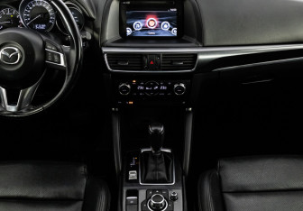 Подержанный автомобиль Mazda CX-5 2016 года (12 фото)