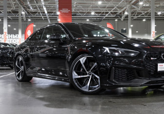 Подержанный автомобиль Audi RS 5 Coupe 2017 года (8 фото)