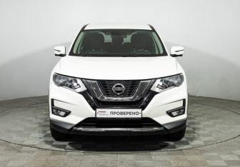Подержанный автомобиль Nissan X-Trail 2019 года (2 фото)