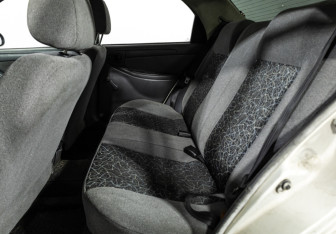 Подержанный автомобиль Chevrolet Lanos 2008 года (10 фото)