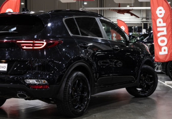 Подержанный автомобиль Kia Sportage 2021 года (6 фото)