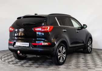 Подержанный автомобиль Kia Sportage 2011 года (5 фото)