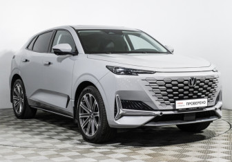 Подержанный автомобиль Changan UNI-K 2023 года (3 фото)